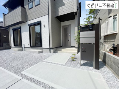 【玄関】 | blooming garden深谷市岡里　新築住宅 | 現地(2026年8月撮影)