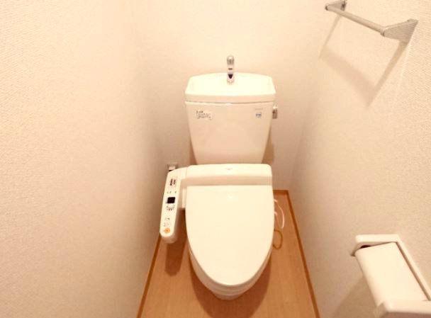 【トイレ】 | 松韻舎B棟 | ※イメージ　反転タイプのお部屋の写真