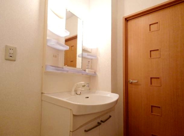 【洗面所】 | 松韻舎B棟 | ※イメージ　反転タイプのお部屋の写真