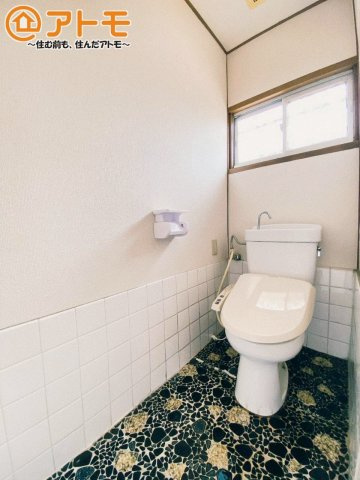 【トイレ】 | 山梨県甲斐市富竹新田　中古戸建て　全1棟
