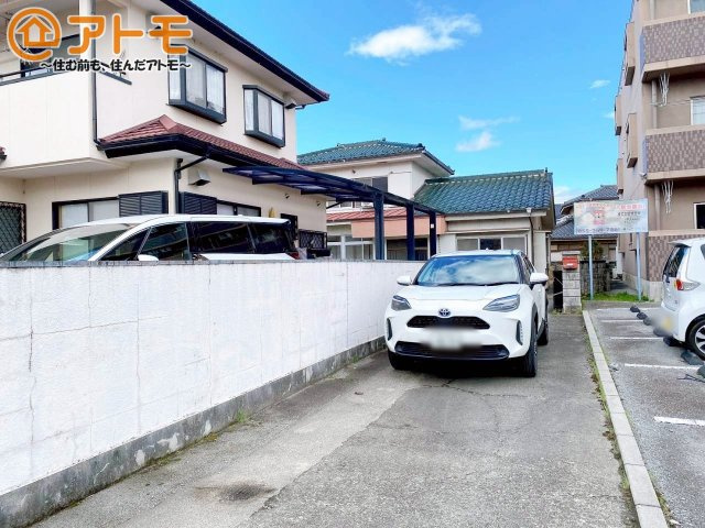 【駐車場】 | 山梨県甲斐市富竹新田　中古戸建て　全1棟