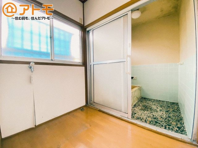 【独立洗面台】 | 山梨県甲斐市富竹新田　中古戸建て　全1棟
