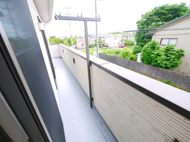 八街市文違　中古戸建のバルコニー|平成26年9月築 オール電化 内装リフォーム令和8年5月 駐車並列2台可能スーパーイオン徒歩約16分