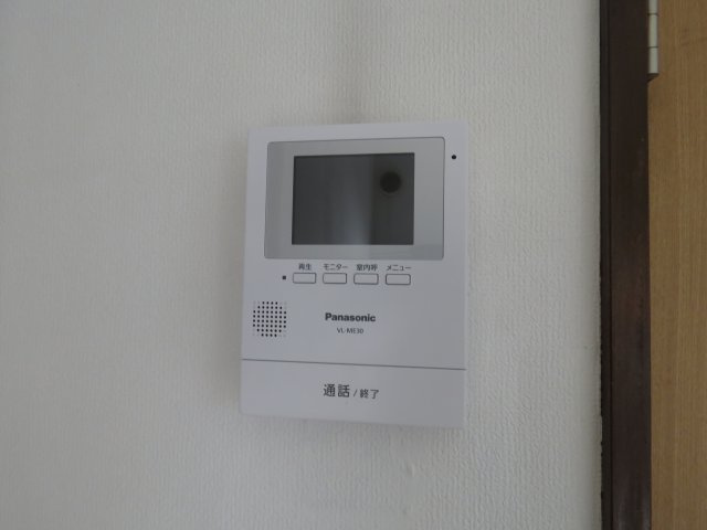 メゾンブルーリボンの設備|TVモニターインターホン