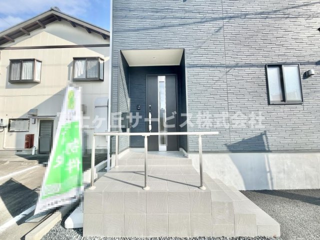 【エントランス】 | 浜松市中央区葵西5丁目 4期 新築一戸建て | エントランスです