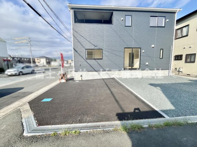 【駐車場】 | 浜松市中央区葵西5丁目 4期 新築一戸建て | ２台駐車可能です