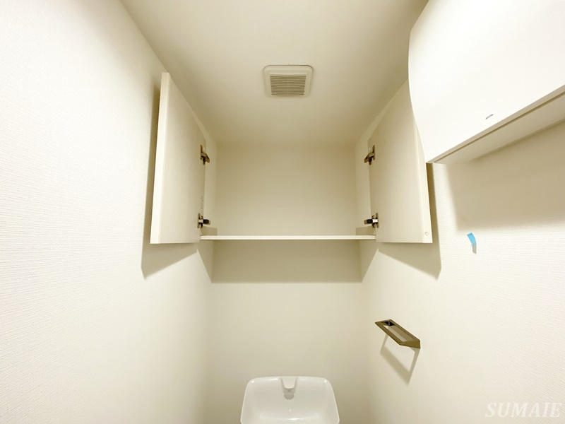 ドゥーエ日暮里Ⅲの収納|トイレ上収納です☆