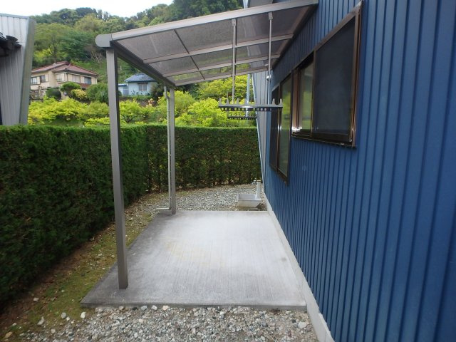 S0148R　朝日苑の玄関