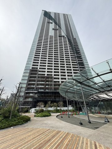 THE TOKYO TOWERS MIDTOWERの外観|都営大江戸線 勝どき駅 徒歩6分の好立地！！