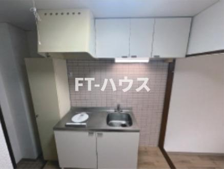 カネマン第三ビルのキッチン