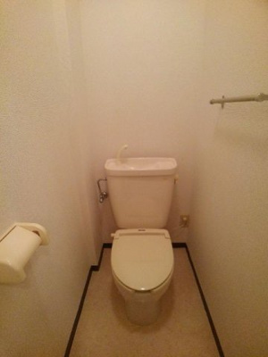 【トイレ】 | Ｐｏｎｔ　Ｆｌｅｕｒ | 落ち着いた色調のトイレです