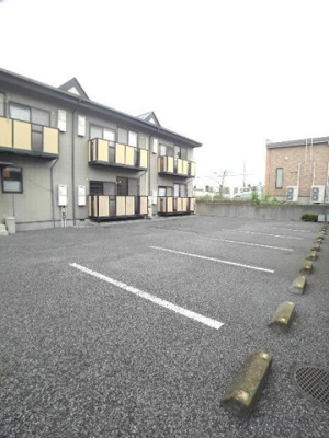 【駐車場】 | Ｐｏｎｔ　Ｆｌｅｕｒ | 駐車場に車を止められます