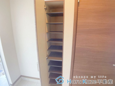 【玄関】 | Plussum Court前田町【名古屋市賃貸・テラスハウス】