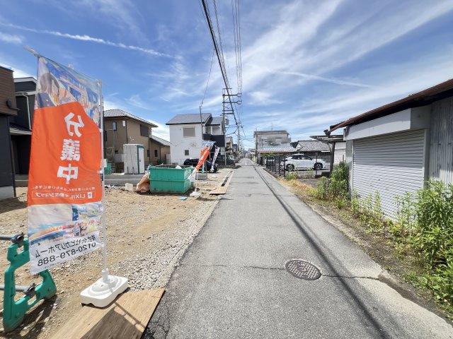 橿原市常盤町第1期 3号棟の前面道路含む現地写真