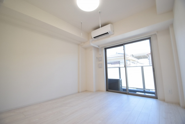 ドゥーエ西船橋の居間・リビング|ペット飼育可（犬・猫）１匹まで