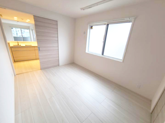 【洋室】 | D-residence西野　A棟 | 6帖洋室