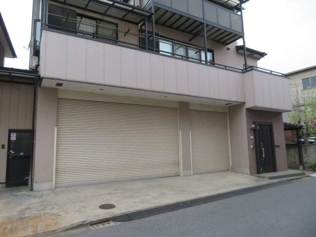 川口市東領家５丁目の倉庫