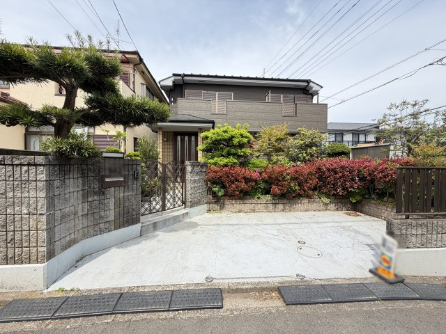 所沢市上新井5丁目　中古一戸建　～内外装リフォーム～の駐車場|2026年4月17日撮影