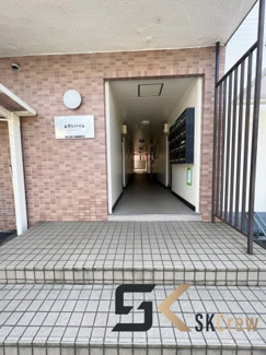 【エントランス】