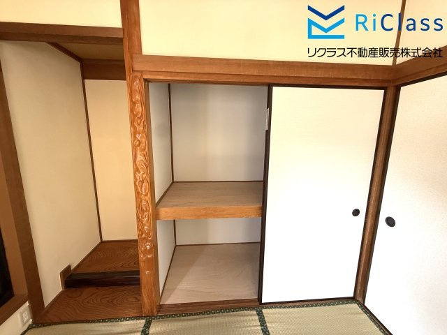 中古戸建　神戸市長田区花山町２丁目5の和室|押入れ収納あります