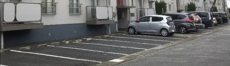 ニチメン第二柏ハイツ１の駐車場