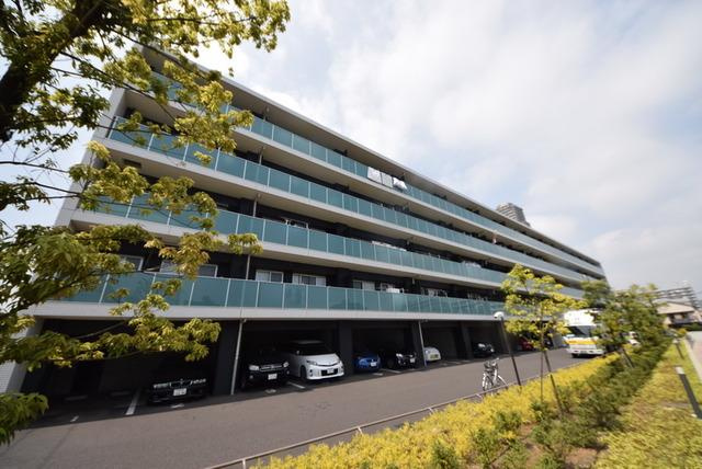 フェールメゾン西大島の外観