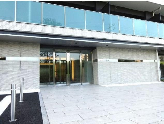 フェールメゾン西大島のエントランス