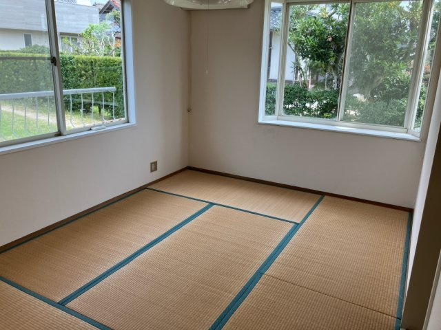 ウエストハイツAの和室