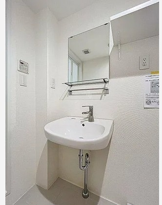 【洗面所】