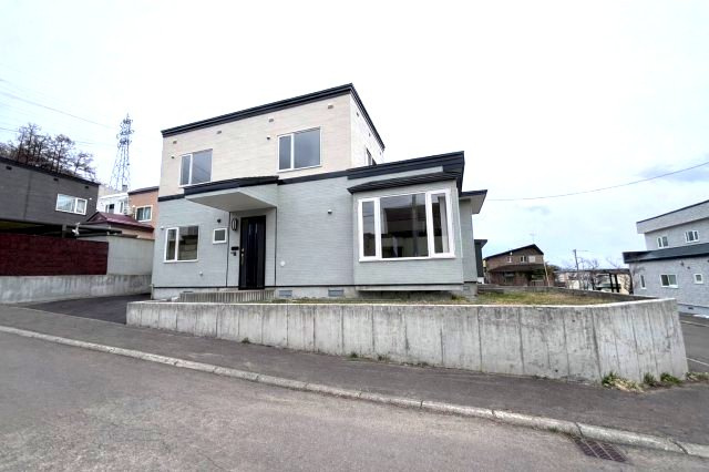 南沢6条4丁目の外観