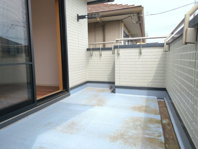 【バルコニー】 | 大網白里市みどりケ丘２丁目　中古戸建