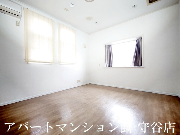 守谷市高野テナントの内装