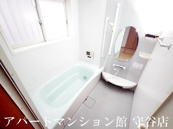 守谷市高野テナントの浴室