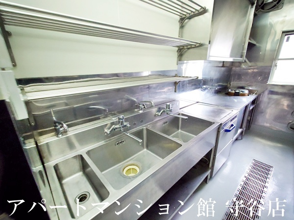 守谷市高野テナントのキッチン