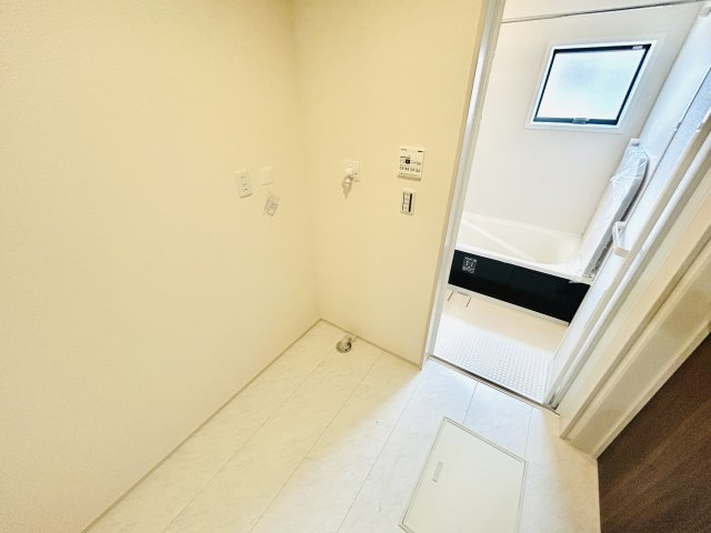 八千代市大和田新田第２のランドリースペース