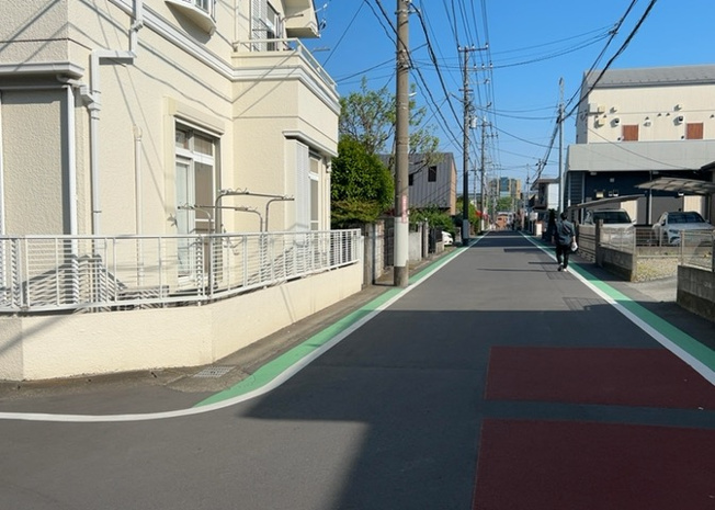 【展望】 | 土地の地勢が高台の場合、景色を綺麗にみることができ、景色にこだわってお家探ししている方におすすめです！また平坦地よりも風通しがいいというメリットがあります。デメリットもあるので是非現地でご確認下さい。
