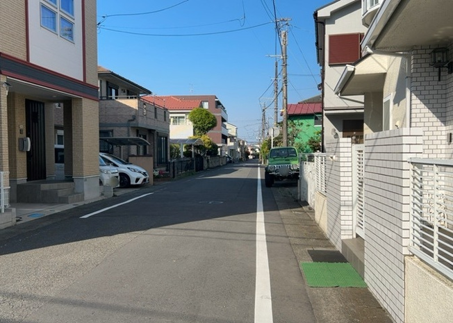 【展望】 | 桜や紅葉の名所に出かける人は多いと思いますが、家にいながら季節の移ろいを感じる生活を送りませんか？リビングや窓から見える景色が生活を彩るワンポイントに！現地から見える景色を堪能してみては如何でしょう。