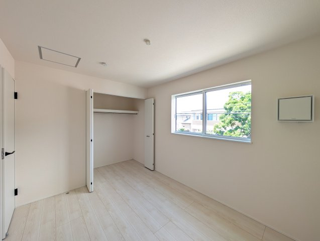 【洋室】 | リナージュ高崎市上並榎町25-1期ー①