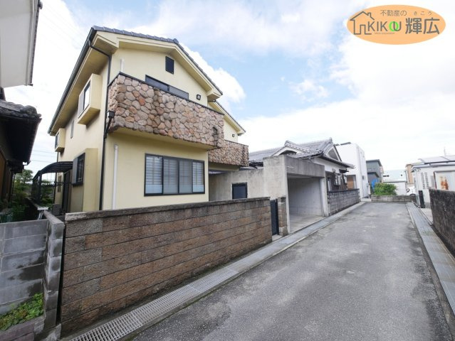 姫路市飾磨区阿成渡場　中古戸建