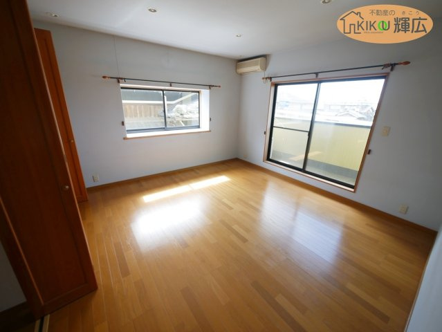 【洋室】 | 姫路市飾磨区阿成渡場　中古戸建