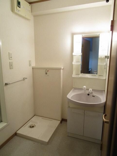 ヴィルヌーブ花小金井の洗面所