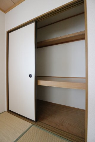 セゾン東須磨の収納