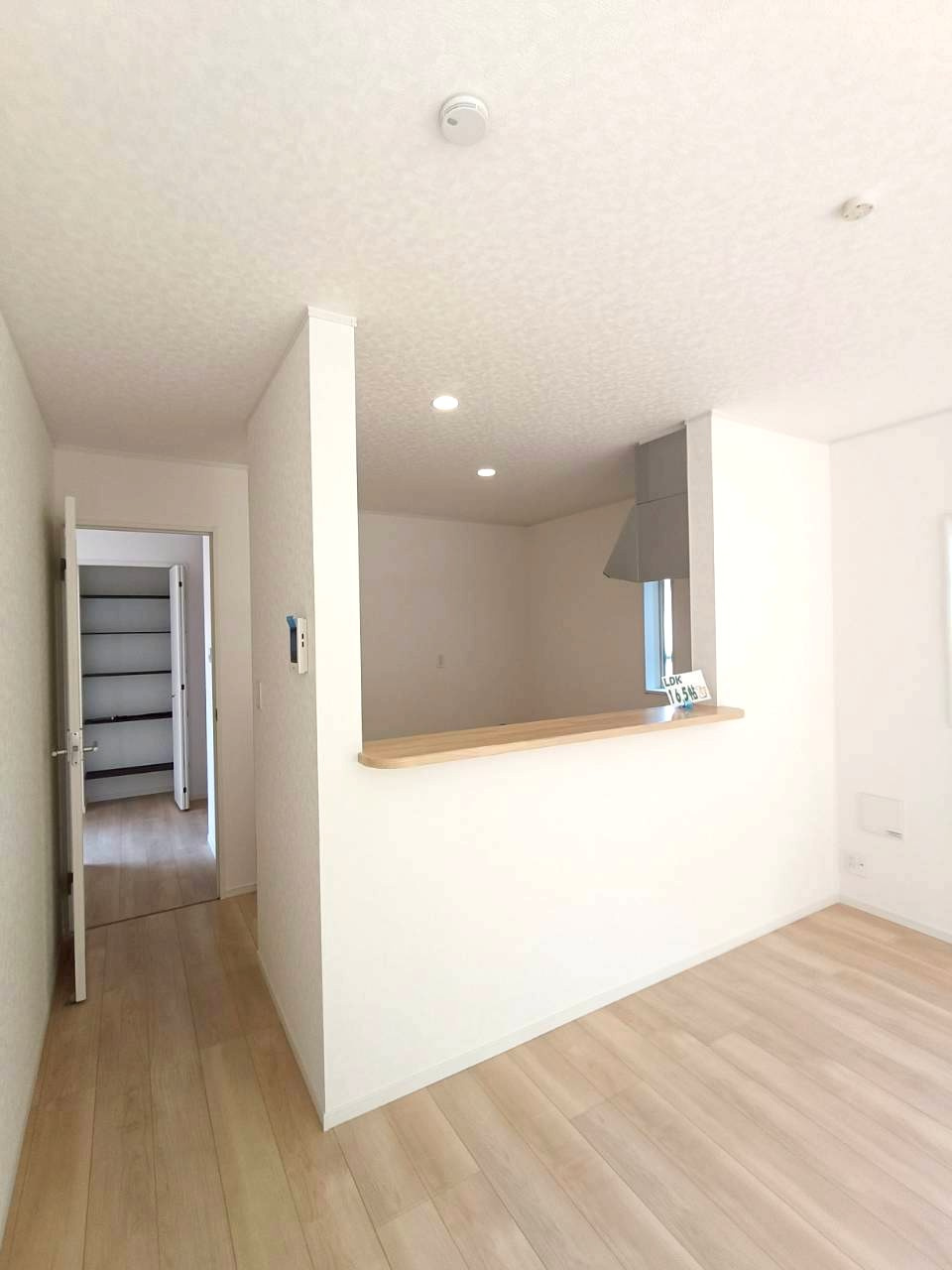 北葛飾郡松伏町　田島　新築戸建　全1棟の居間・リビング|施工例です