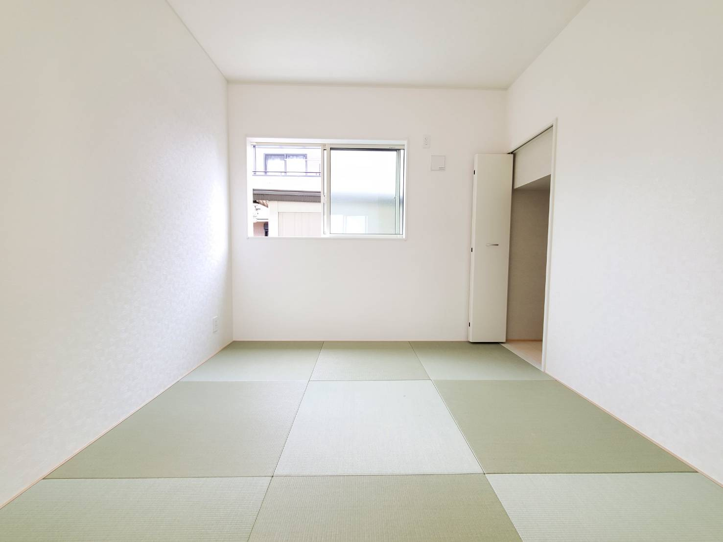 北葛飾郡松伏町　田島　新築戸建　全1棟の和室|畳の上でゆっくりとくつろげる和室です