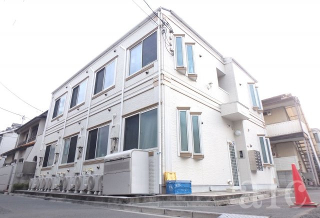 フェリスエレナ