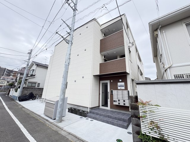 ジーメゾン福生加美平の外観
