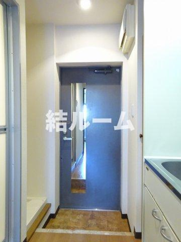 豊島区目白５丁目の賃貸マンションの玄関