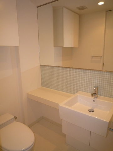 新品家具付きマンション元浅草5(KaGood東京)の洗面所