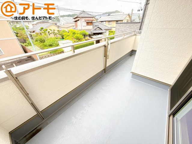 【バルコニー】 | 葵区西千代田町3期　新築戸建　2号地 | 陽当りの良いバルコニーはお洗濯物はもちろんお布団もふかふかになります♪