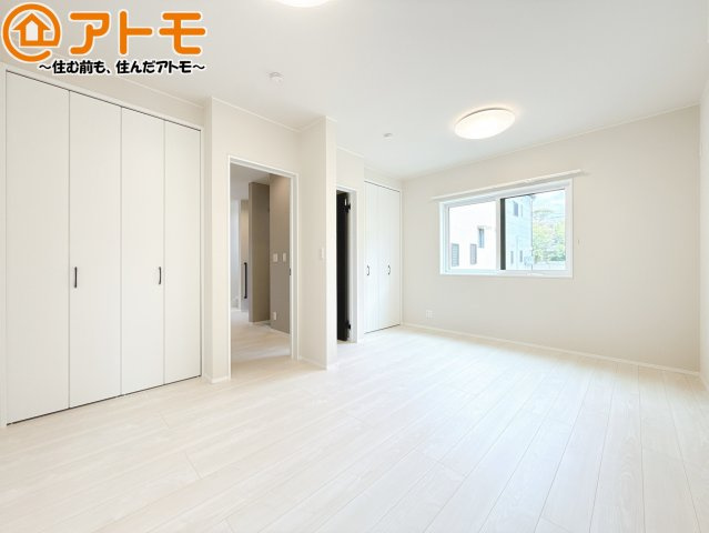 【子供部屋】 | 葵区西千代田町3期　新築戸建　1号地 | 収納スペースもしっかり確保したお部屋は、収納家具の数も減らせるのでお部屋を広く使えます！
